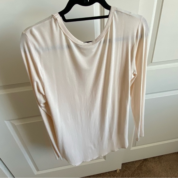 Vici Women’s Scoop neck Top - Picture 8 of 11